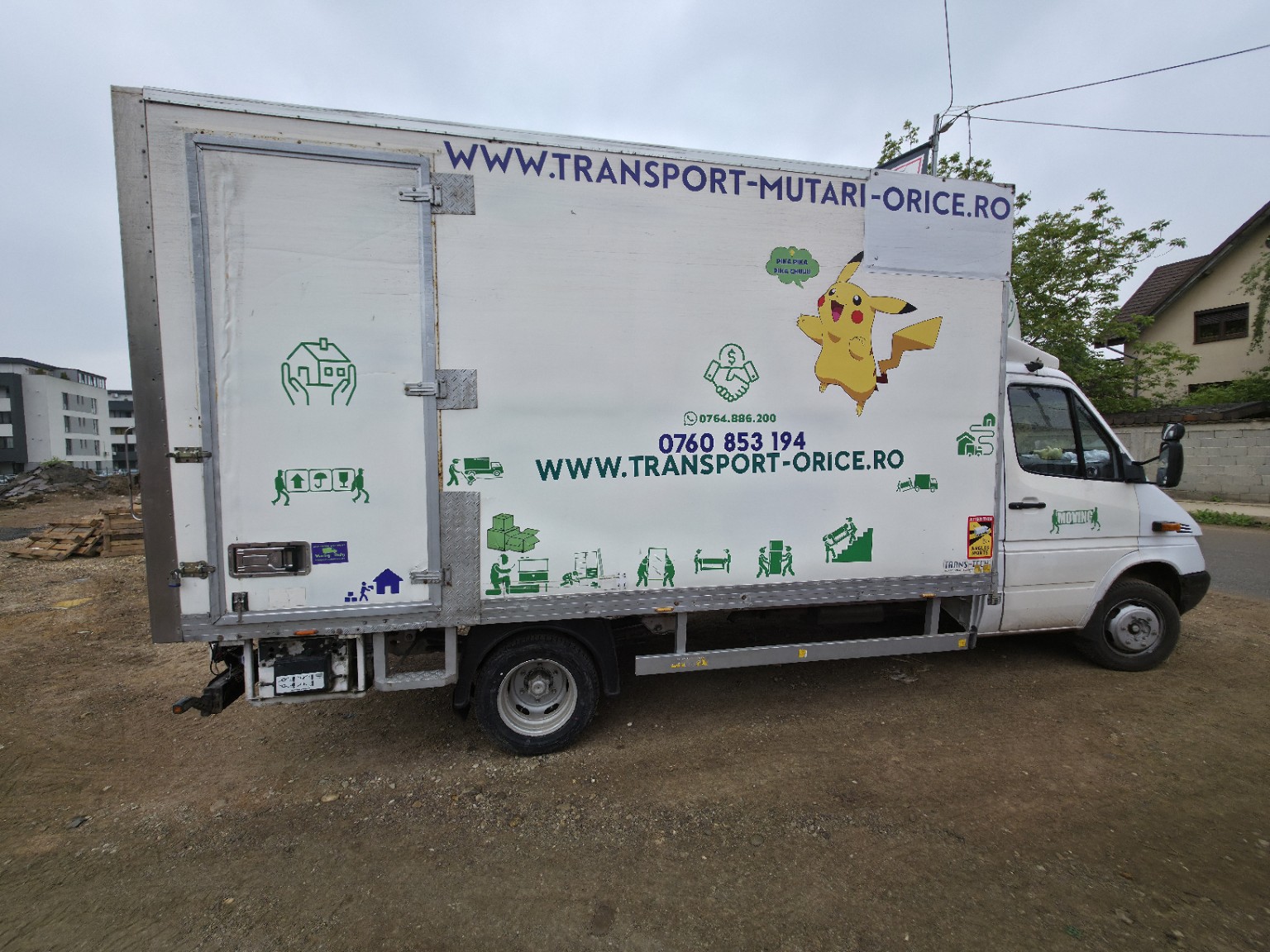 Mercedes Sprinter carosat cu lift